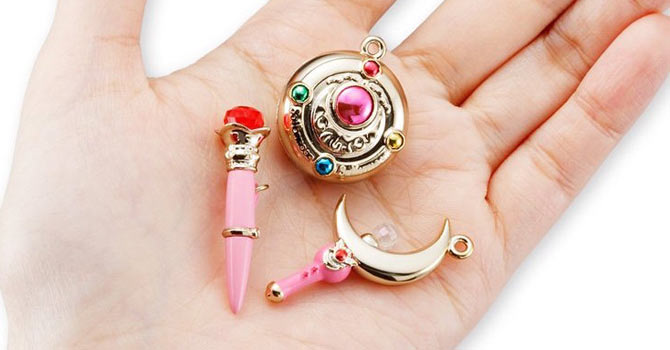 T512 Anime Sailor Moon Crystal offical Little Charm Stick mini keychain pendant 